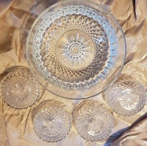 Arcoroc France 9" bowl and 4 serving dishes